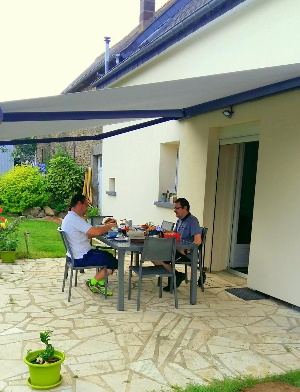 Chambres D'Hotes La Pinderie Val-Couesnon Ngoại thất bức ảnh